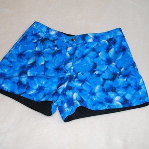 Reversible swim shorts